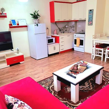 Dai Apartments Gjirokastër Exteriör bild